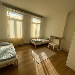 https://bkenkember-antwerp.brusselshotelsbook.com